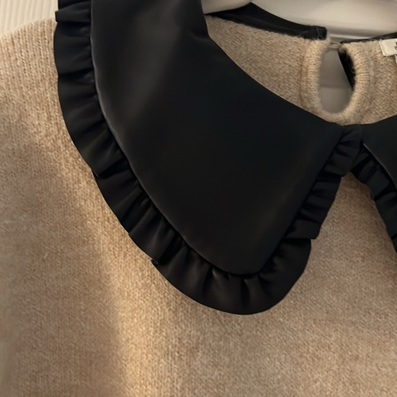 River Island Cream Sweater with Black Leather Ruffled Collar - Picture 3 of 5